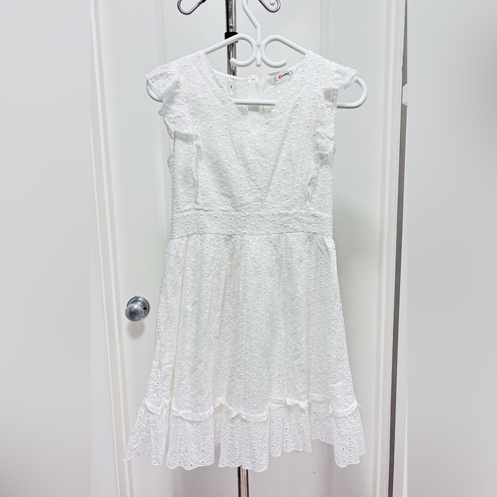 white dress